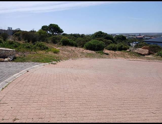 LAND FOR SALE IN STILBAAI-WES